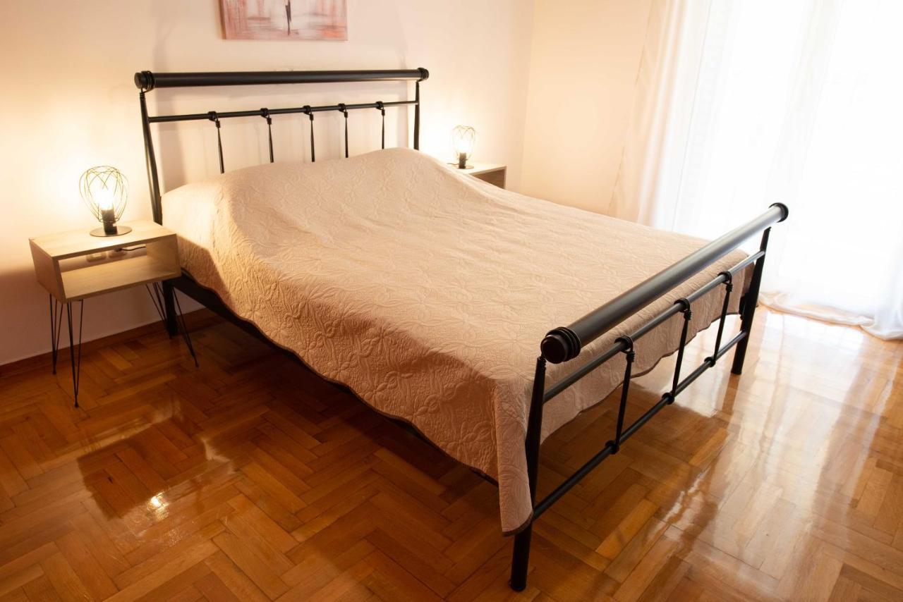 Dimantheo Apartment Athens Exterior photo
